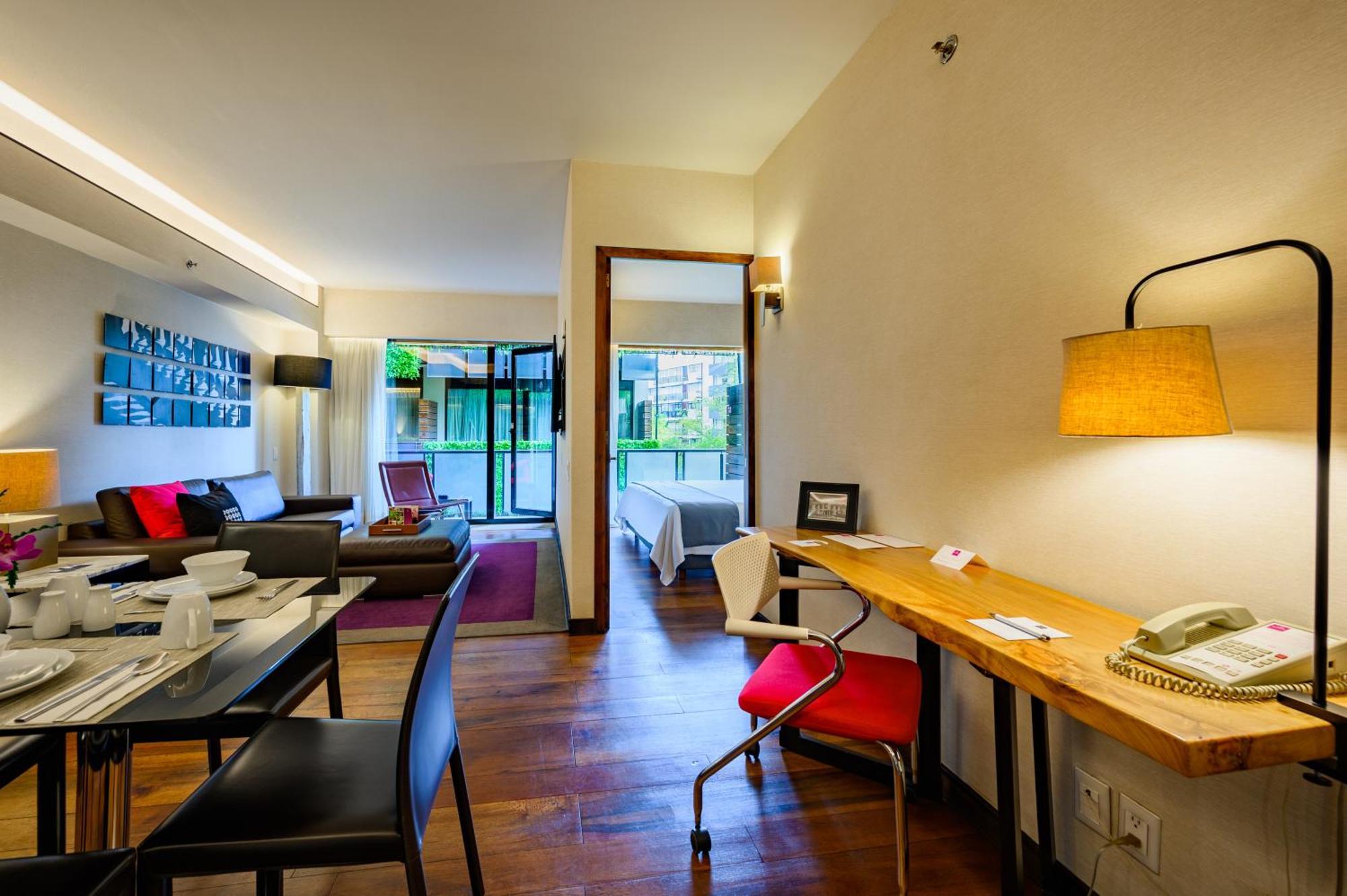 Las Suites Campos Eliseos Мексико Сити Екстериор снимка