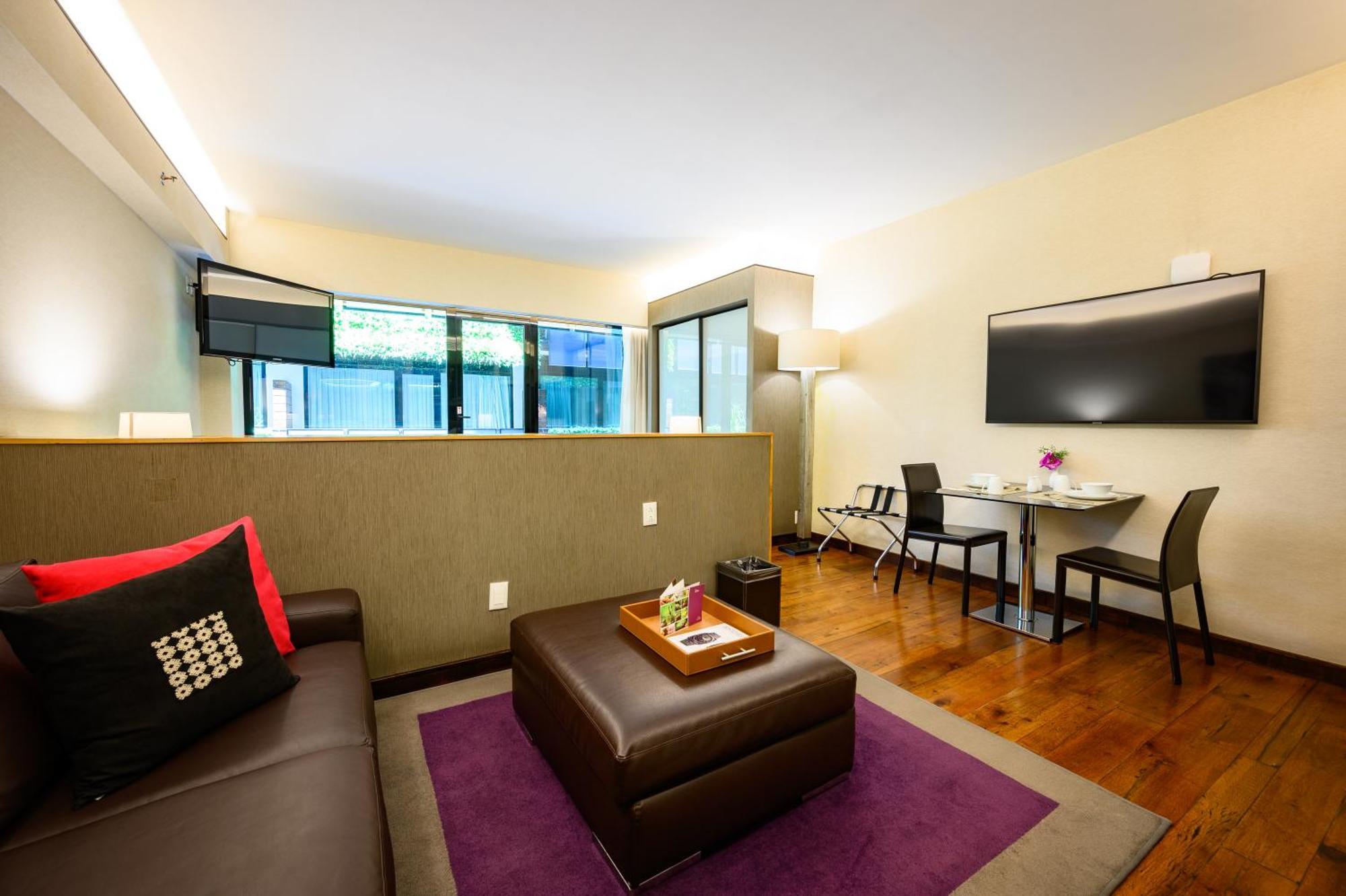 Las Suites Campos Eliseos Мексико Сити Екстериор снимка