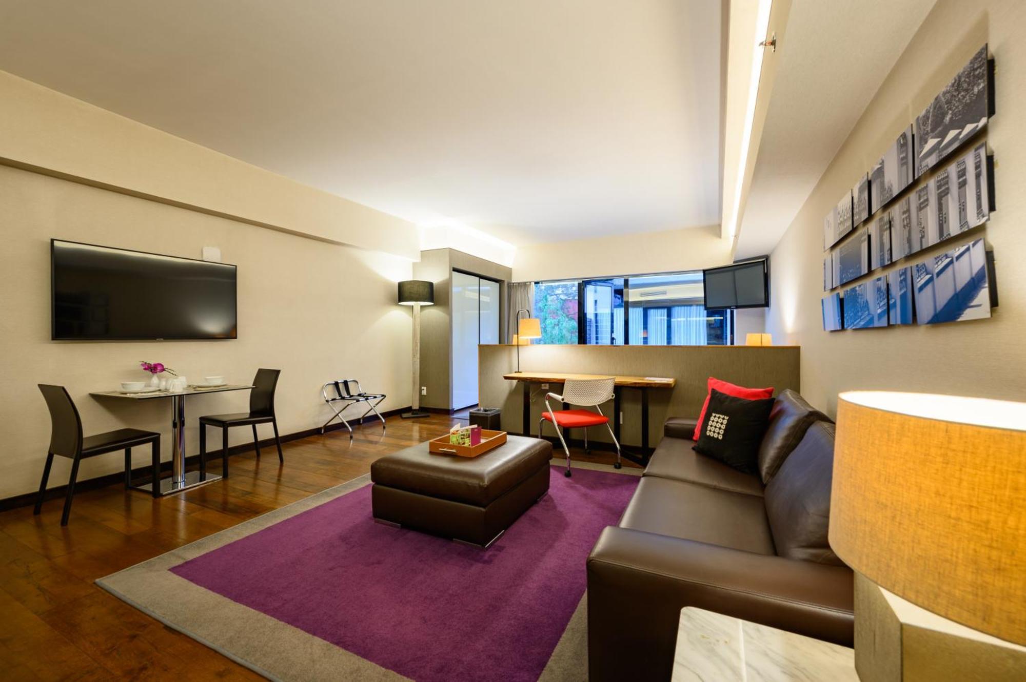 Las Suites Campos Eliseos Мексико Сити Екстериор снимка