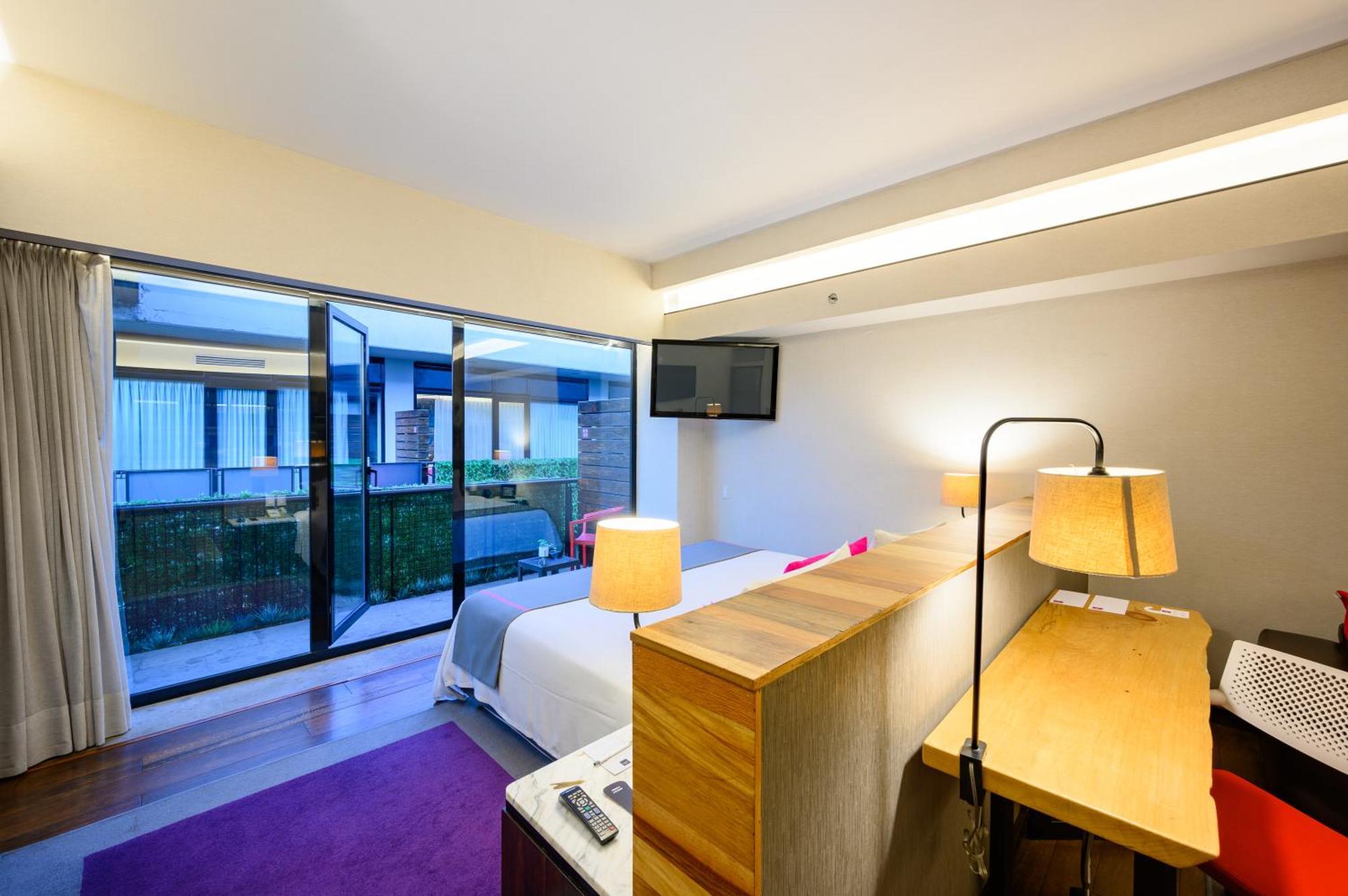 Las Suites Campos Eliseos Мексико Сити Екстериор снимка