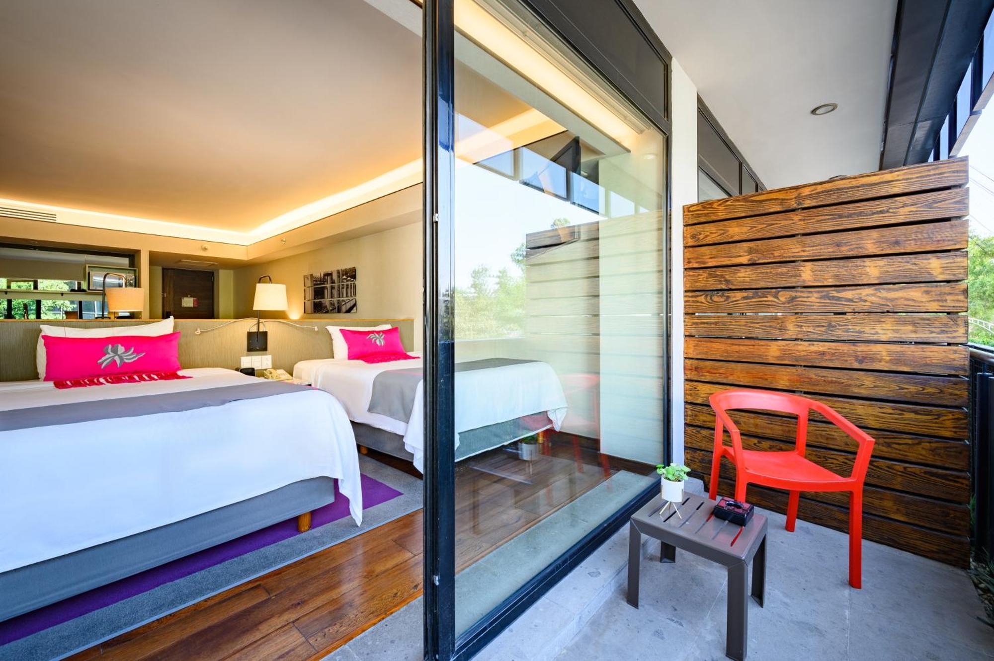 Las Suites Campos Eliseos Мексико Сити Екстериор снимка