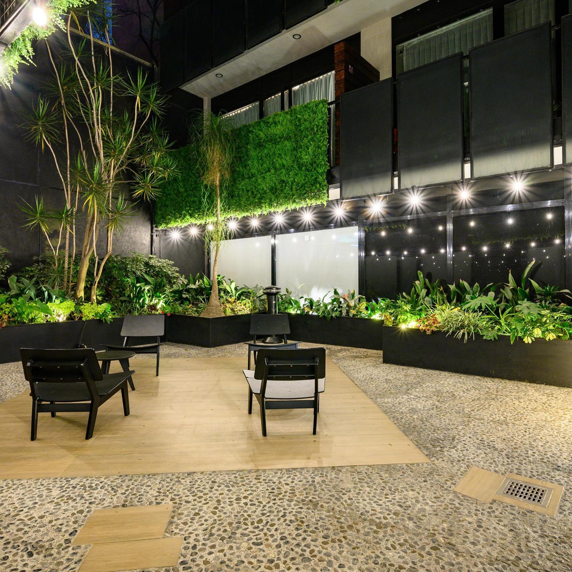 Las Suites Campos Eliseos Мексико Сити Екстериор снимка